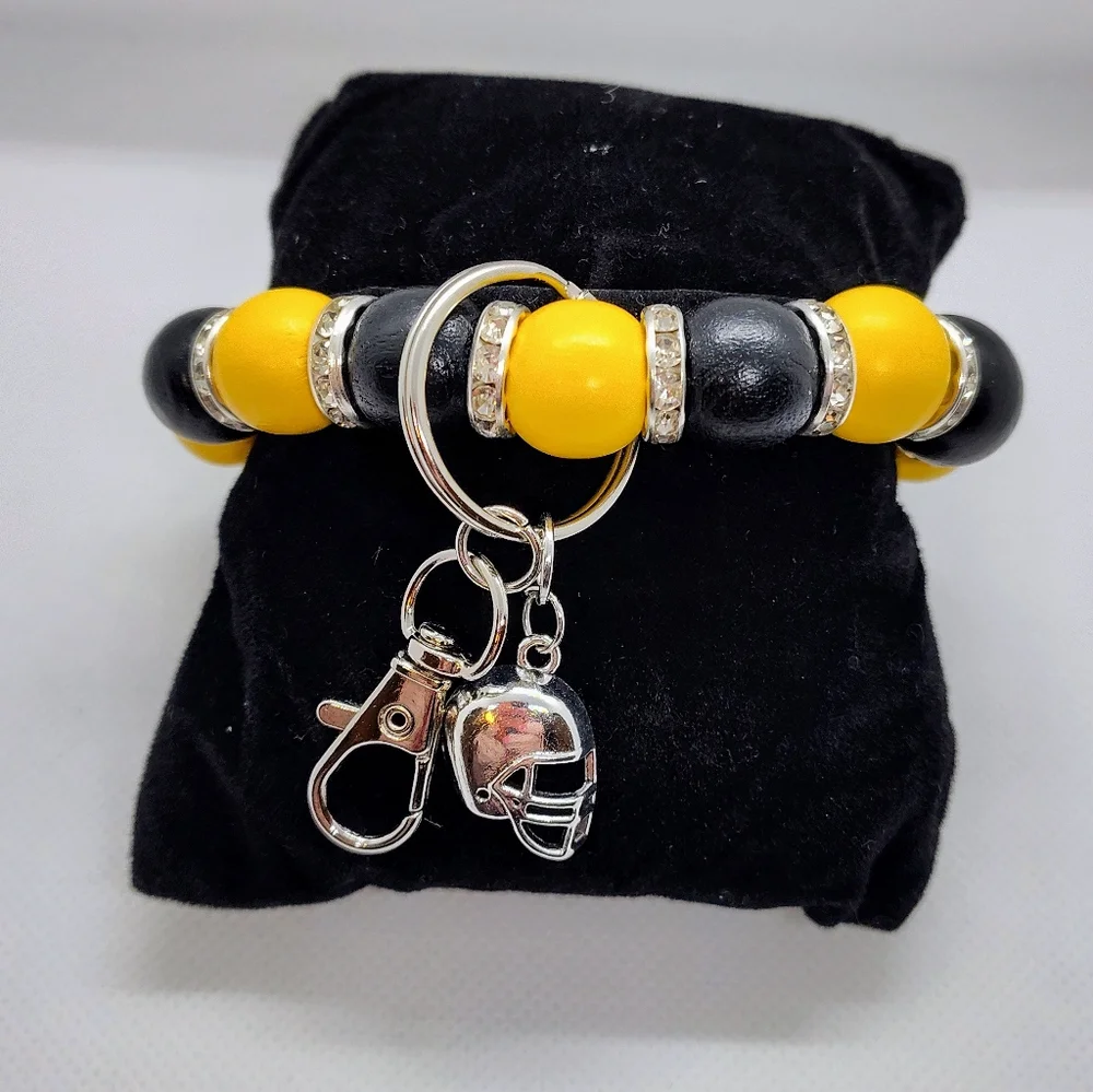 🏈 NFL Pittsburgh Steelers Inspired Black Yellow Beaded Wristlet & Alloy Charm